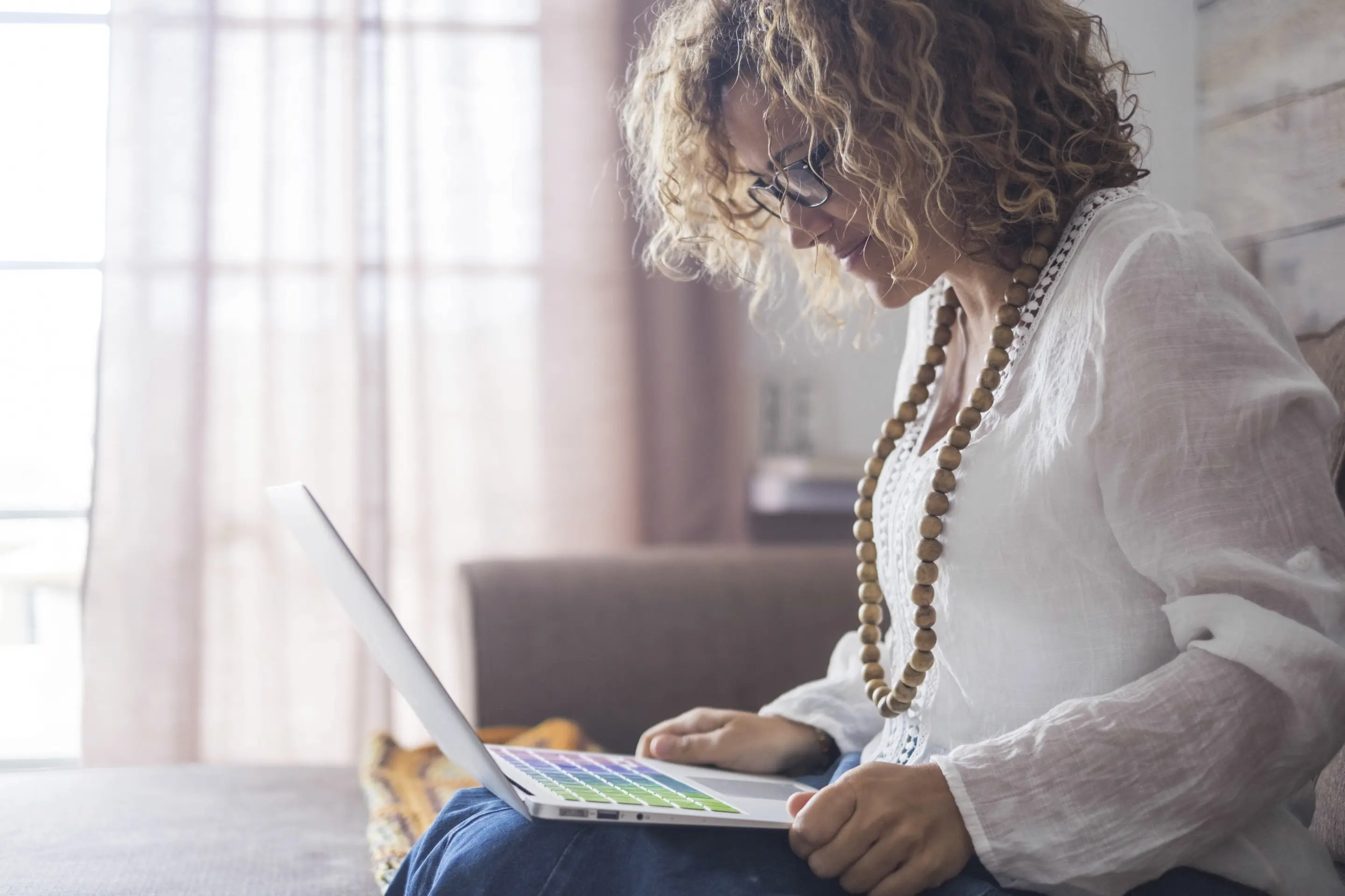 What's the ideal way to train your team for social media? What's the ideal way to train your team for social media?
