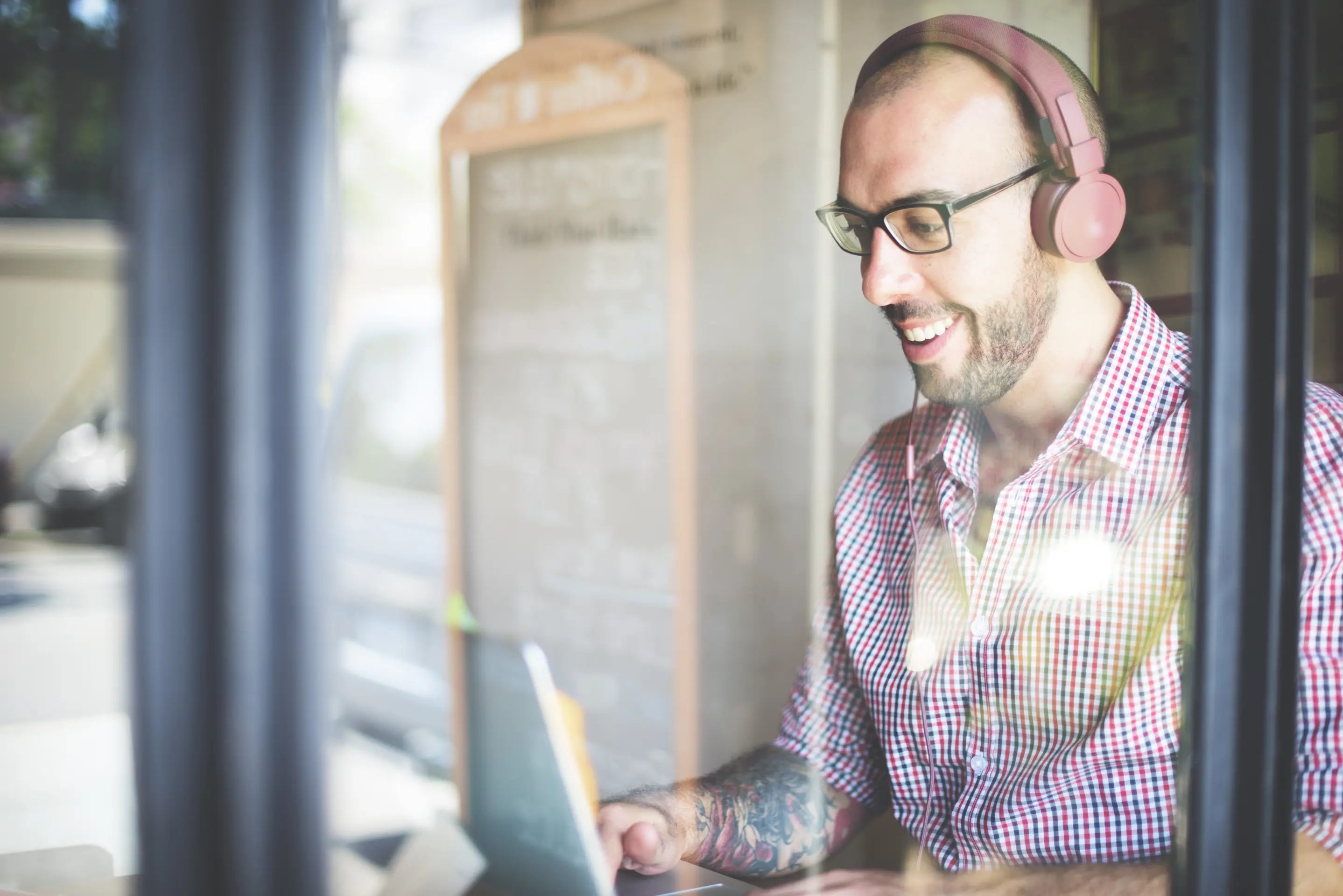 What are the key aspects of a comprehensive content strategy? What are the key aspects of a comprehensive content strategy?