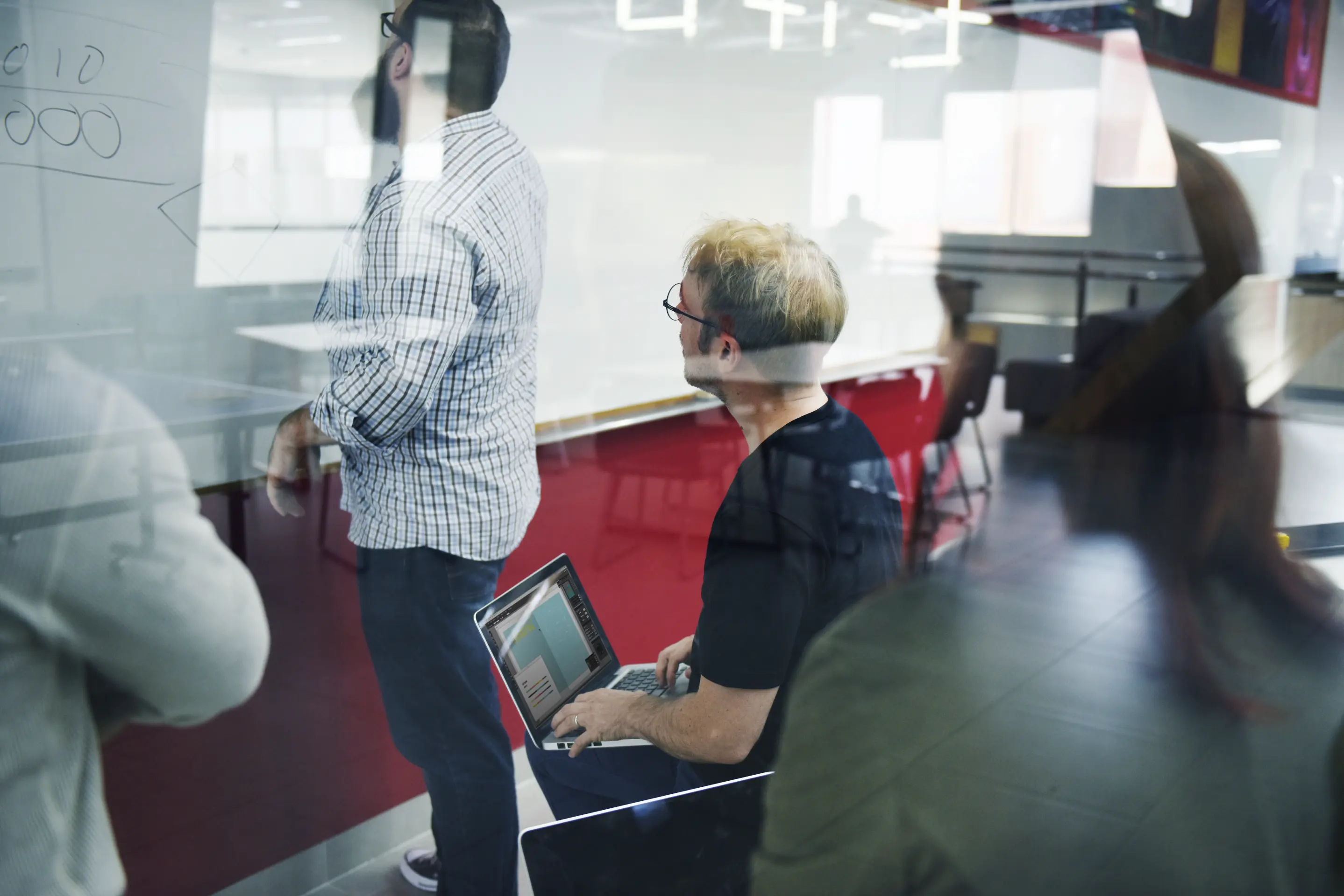How does engaging content boost your followers? How does engaging content boost your followers?