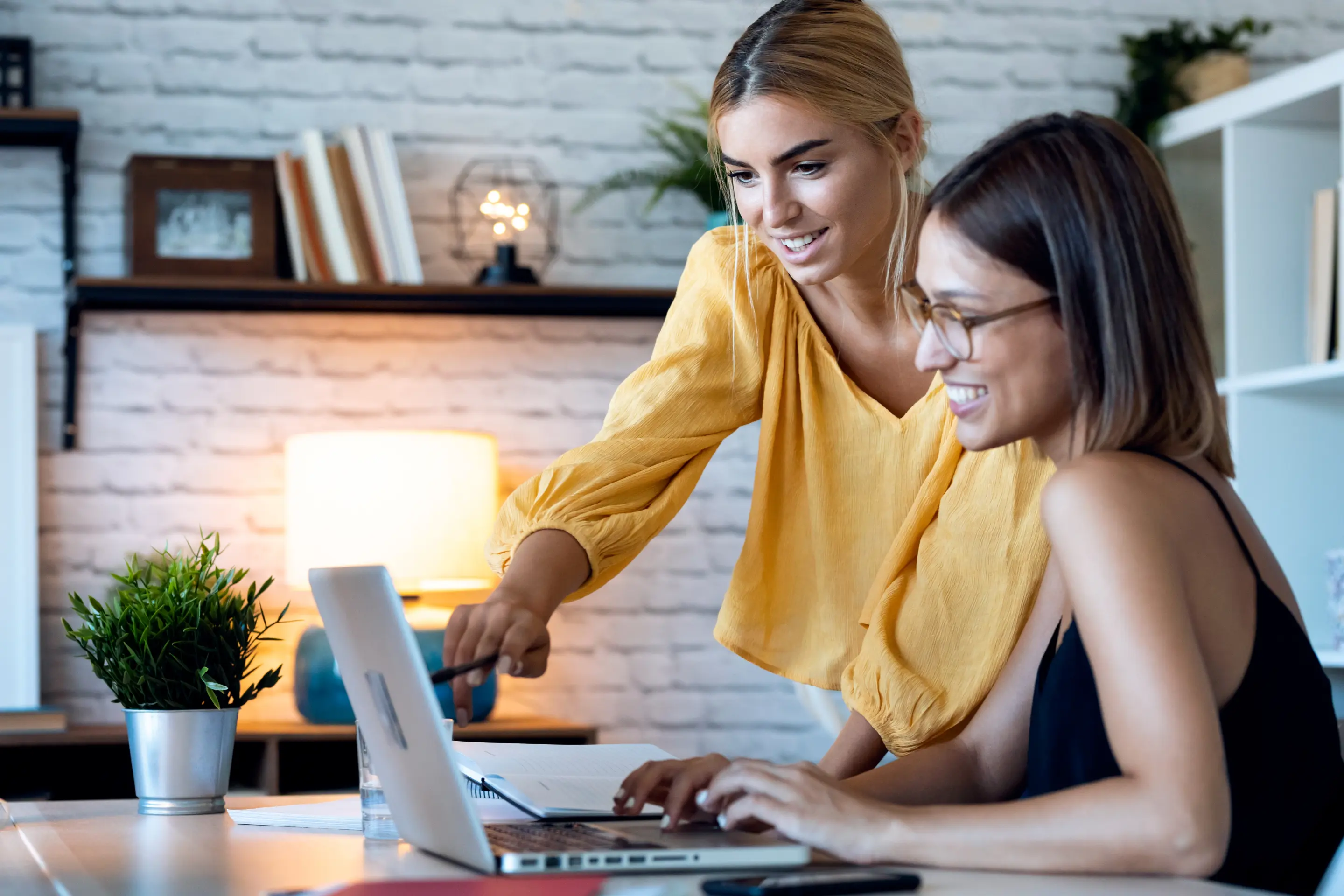 Perché i video fai-da-te e artigianali sono così coinvolgenti? Perché i video fai-da-te e artigianali sono così coinvolgenti?