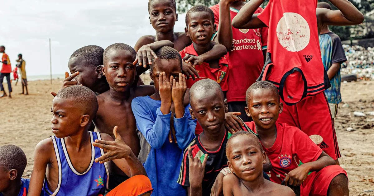 Qual è il momento migliore per postare su social media a Conakry?