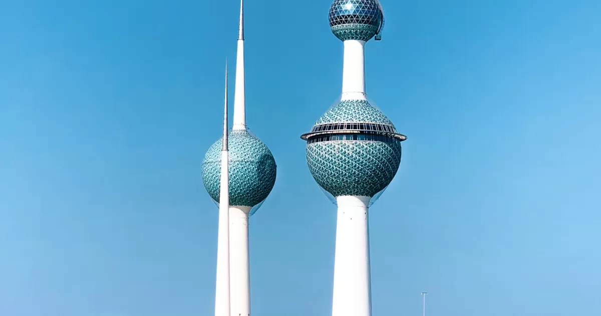 When is the best time to post on social media in Kuwait city?